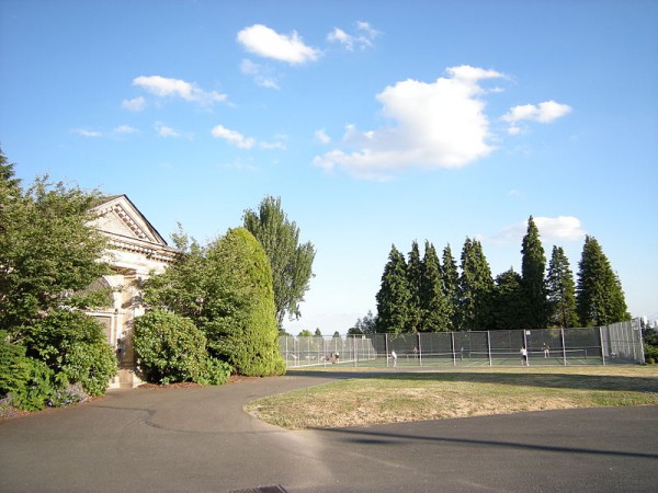 800px-Seattle_-_Froula_Park_01